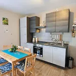Apartament Stella *