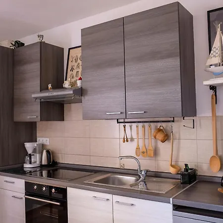 Stella Apartment Vis